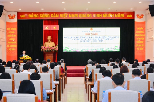 Giáo viên mầm non không chỉ dạy trẻ, mà gieo mầm nhân cách đầu đời