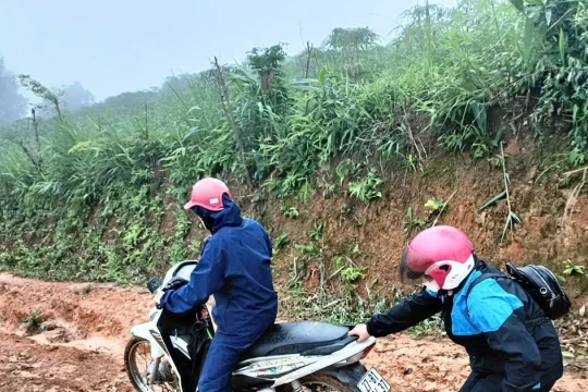 Cô giáo trẻ vượt núi gieo chữ, ươm mầm hy vọng cho trẻ vùng cao