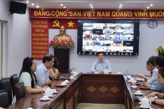 Tập huấn kiến thức về khoa học công nghệ cho gần 1.500 cán bộ ở TPHCM