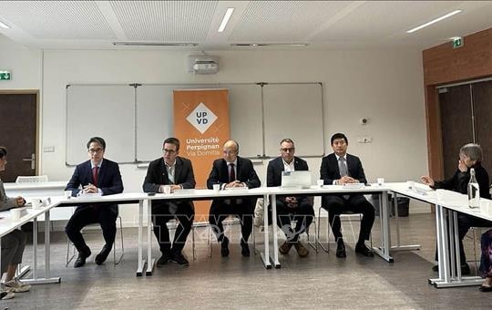 Đại học Perpignan - cầu nối thân thiện giữa giáo dục Pháp và sinh viên Việt Nam Đại học Perpignan - cầu nối thân thiện giữa giáo dục Pháp và sinh viên Việt Nam