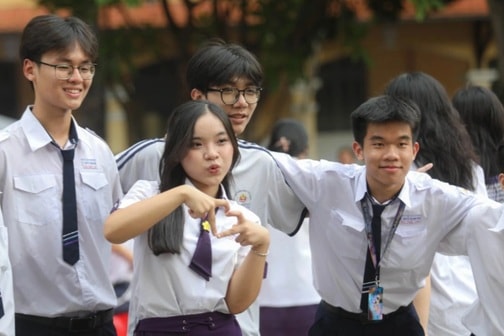 Phường 125.000 dân ở TPHCM nhưng không có trường cấp ba