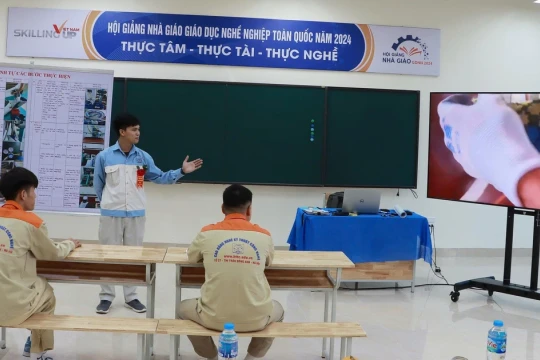 Hội giảng GV dạy nghề, hội thi thiết bị dạy nghề tự làm: Tăng mức chi, trao quyền linh hoạt Hội giảng GV dạy nghề, hội thi thiết bị dạy nghề tự làm: Tăng mức chi, trao quyền linh hoạt