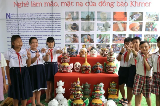 Nghề làm mão, mặt nạ của dân tộc Khmer thành di sản văn hóa phi vật thể quốc gia