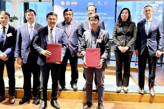 Phó Thủ tướng Nguyễn Chí Dũng: Tập hợp sức mạnh tri thức Việt Nam, xây dựng các dự án KHCN cụ thể