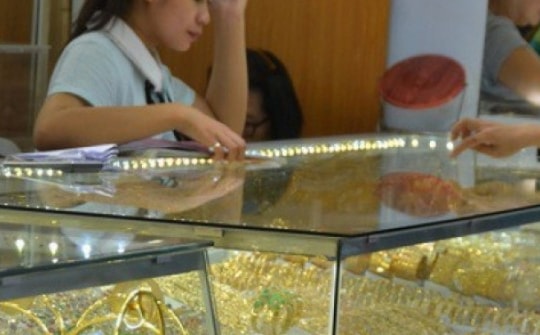 Giá vàng hôm nay, 1/11: Sụt giảm rất mạnh