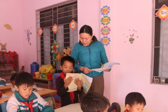 Lai Châu nỗ lực vượt khó tổ chức dạy học 2 buổi mỗi ngày