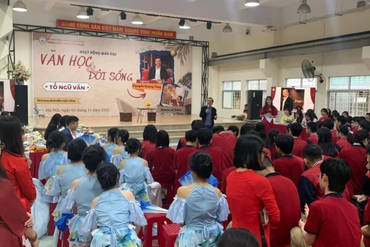 Văn học nuôi dưỡng tâm hồn, khơi dậy niềm tin, gieo mầm hạnh phúc và nhân ái