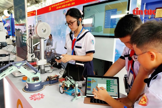 Kinh tế số mở ra hàng trăm ngàn vị trí việc làm cho sinh viên Việt Nam