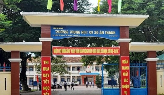 Tình tiết mới vụ học sinh đang học bị phó hiệu trưởng gọi ra quét rác giữa trời nắng