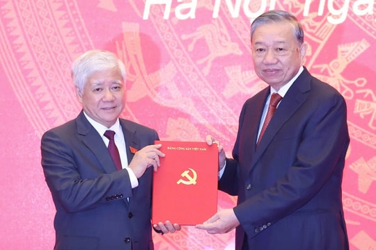 Ông Đỗ Văn Chiến làm Phó Bí thư Thường trực Đảng ủy Quốc hội