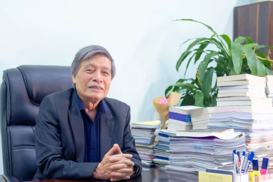 PGS.TS.NGƯT Đặng Quốc Thống: Người thầy suốt đời làm điều tốt nhất cho trẻ