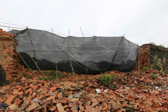 Khẩn trương khắc phục sự cố sập tường Hoàng thành Huế