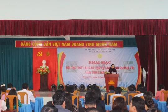 Hội thi thiết bị đào tạo tự làm Quảng Trị: Nơi trí tuệ thầy và trò tỏa sáng