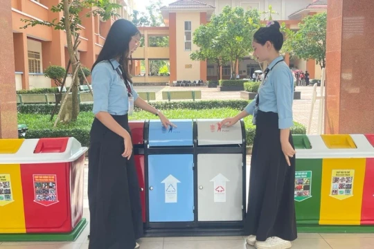 Sinh viên đưa 'sống xanh' vào sự kiện học đường