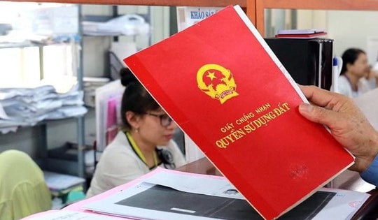 Đánh thuế cao người thường xuyên mua bán bất động sản để tạo sự công bằng?