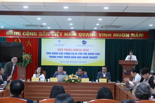 AI giúp người học chủ động hơn chứ không thay thế người thầy