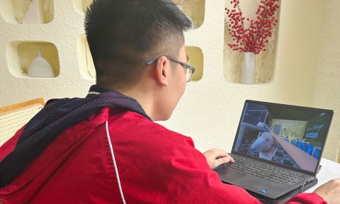 Nam sinh Bách khoa gây sốt với game 'Phở anh Hai'