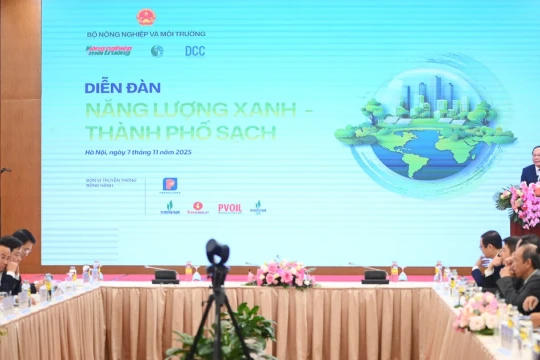 Mỗi doanh nghiệp, công dân cùng hành động vì năng lượng xanh