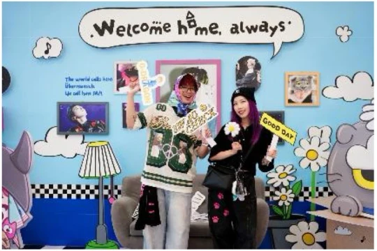 Fan đổ về Ocean City check in G-DRAGON 2025 WORLD TOUR [Übermensch] IN HANOI, háo hức chờ concert lịch sử