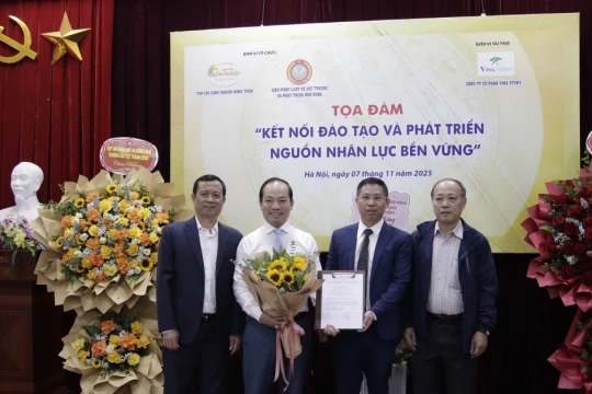 Hợp tác '3 nhà' để phát triển nguồn nhân lực chất lượng cao