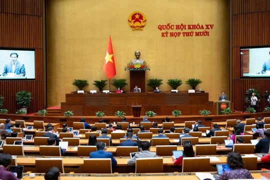 Quốc hội phê chuẩn một số Phó Chủ tịch, Ủy viên Hội đồng Bầu cử quốc gia