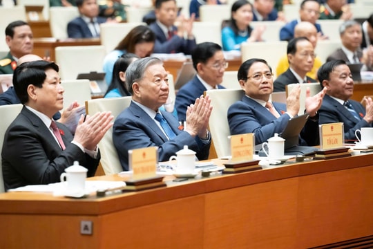 Sáng nay, Quốc hội xem xét công tác nhân sự