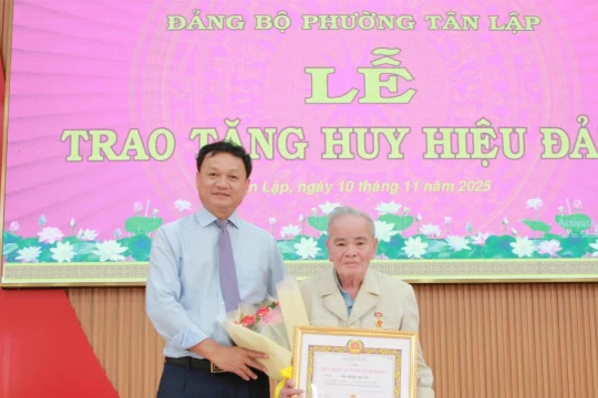 Giữ trọn lời thề danh dự với Đảng