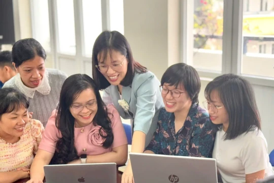 Vai trò người thầy trong kiến tạo hệ công dân số: Đổi mới đào tạo sư phạm thời đại số