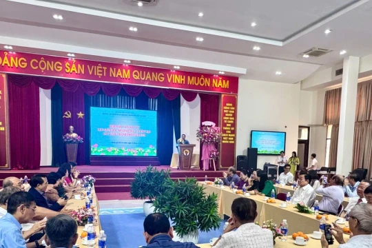 Ấm áp nghĩa tình trong ngày hội ngộ các cựu lãnh đạo ngành giáo dục phía Nam