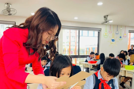 Dạy học sáng tạo môn Toán lớp 5 theo phương thức giáo dục STEM