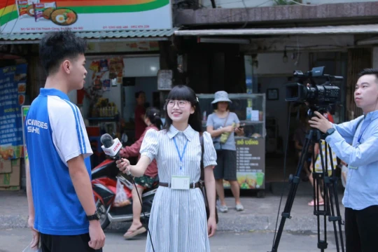 Trách nhiệm của người cầm bút trên hành trình đồng hành cùng giáo dục