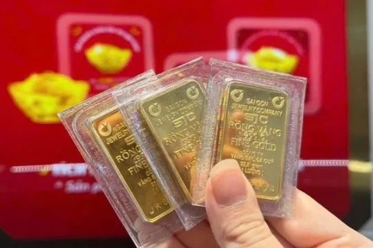 Giá vàng hôm nay 14/11 đảo chiều tăng mạnh 3 triệu đồng/lượng, thế giới vẫn tăng