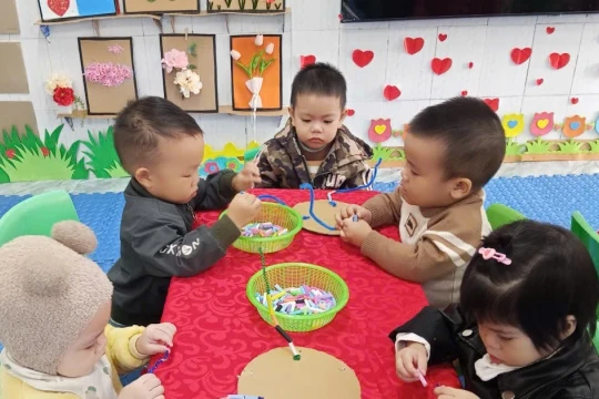 Quảng Ninh chi hơn 1.700 tỷ đồng mua sữa cho học sinh