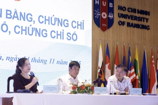 Hoàn thiện quy định mới về quản lý, số hoá văn bằng, chứng chỉ