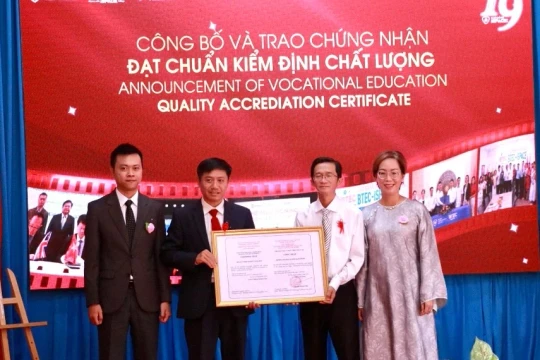 iSPACE nhận chứng nhận kiểm định chất lượng, mở rộng nhiều trung tâm mới