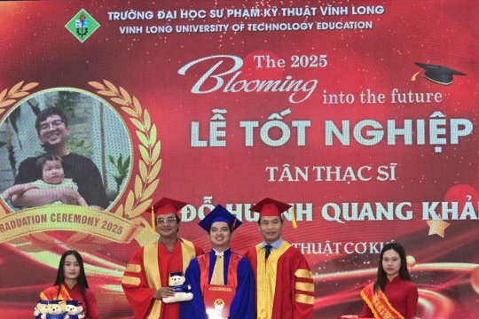 Cơ hội việc làm cho hơn 1.100 tân cử nhân Trường ĐH Sư phạm Kỹ thuật Vĩnh Long