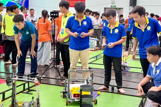 200 đội tranh tài tại Robocon ORC Nam Trung Bộ – Tây Nguyên