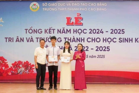 Trường THPT thành phố Cao Bằng: Nơi ươm mầm tài năng bên sông Bằng