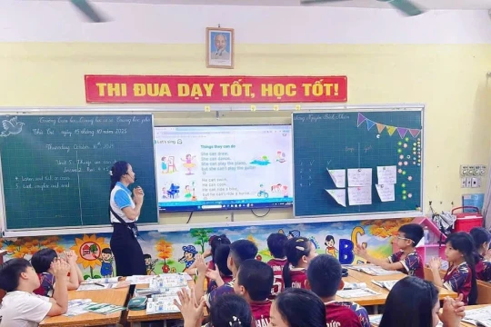 Trường Nguyễn Bỉnh Khiêm sôi nổi chào mừng 43 năm Ngày Nhà giáo Việt Nam