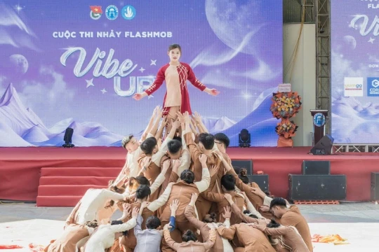 Ngày hội sáng tạo khẳng định bản sắc sinh viên Trường ĐH Mở Hà Nội