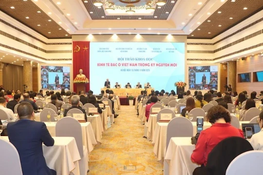 Từ thách thức già hóa dân số đến cơ hội phát triển 'kinh tế bạc'