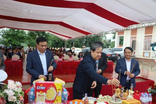 Giữ nguồn cội trong thời đổi mới