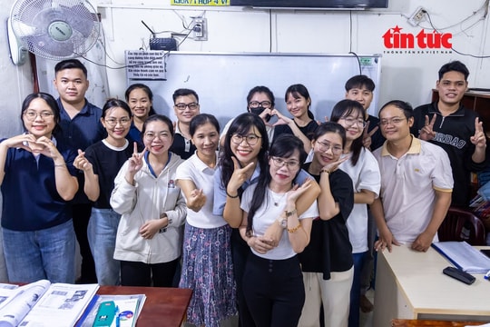 Ấm áp những lớp học ngoại ngữ ‘0 đồng’ tại TP Hồ Chí Minh