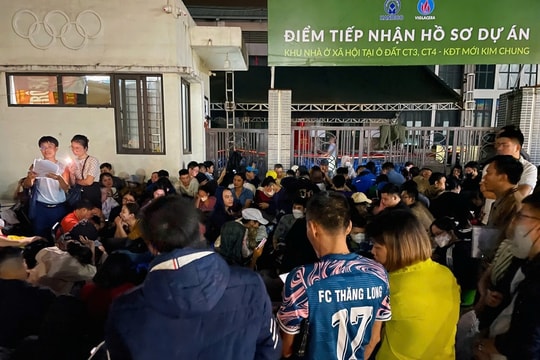 Mua nhà thời 4.0 nhưng vẫn phải xếp hàng như thời bao cấp