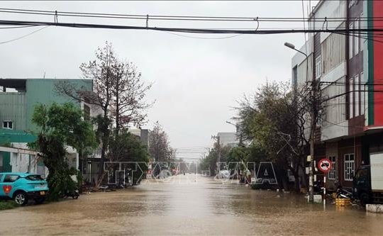 Gia Lai cho học sinh nghỉ học để tránh ngập, lũ