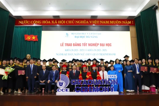 Hành trình lan tỏa tri thức, đồng hành cùng xã hội học tập