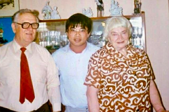 Khoảng không gian lặng của phó giáo sư Đỗ Văn Dũng dành cho người thầy ở Nga