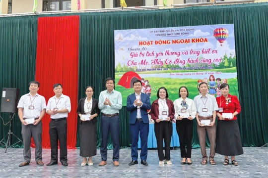 Trường THCS Sơn Đông: Tô thắm truyền thống hiếu học trên quê hương khoa bảng