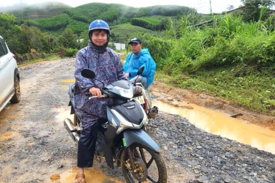 Ngày lễ 20/11, thầy cô Đắk Lắk chỉ cầu mong bình an!