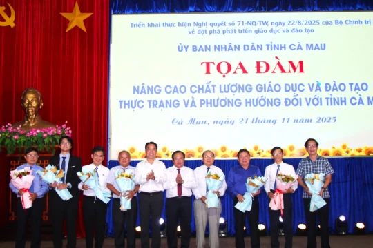 Tỉnh Cà Mau mời chuyên gia góp ý kiến, giải pháp phát triển giáo dục